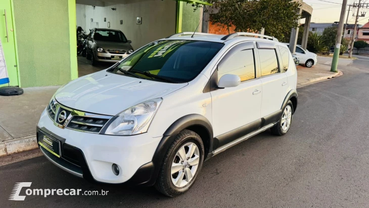 LIVINA 1.8 SL X-gear 16V