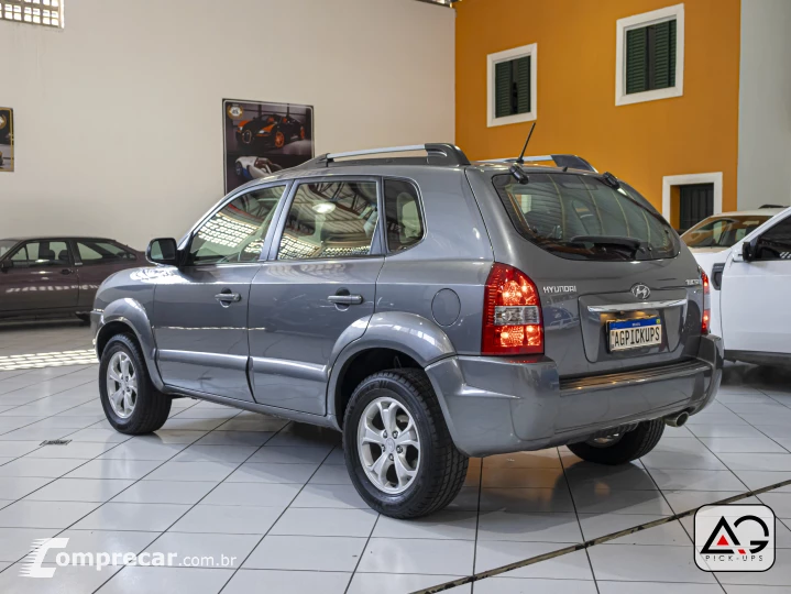 TUCSON 2.0 MPFI GLS 4X2 16V 143cv 2WD