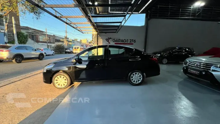 VERSA Special Ed. 1.6 16V FlexStart Aut.
