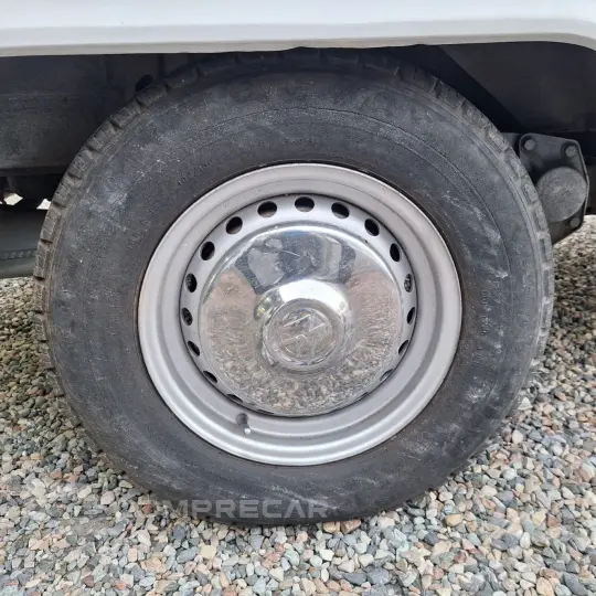 Kombi 1.6 STD 9 LUGARES