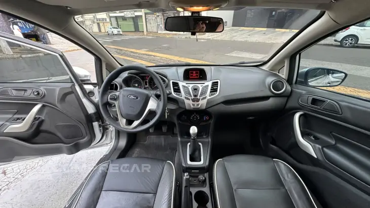 FIESTA 1.6 SE Hatch 16V