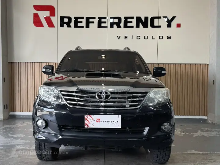 HILUX SW4 3.0 SRV 4X4 7 LUGARES 16V TURBO INTERCOOLER DIESEL