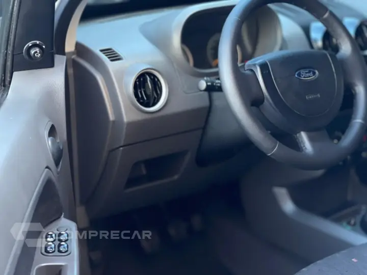 ECOSPORT 1.6 XLS 8V GASOLINA 4P MANUAL