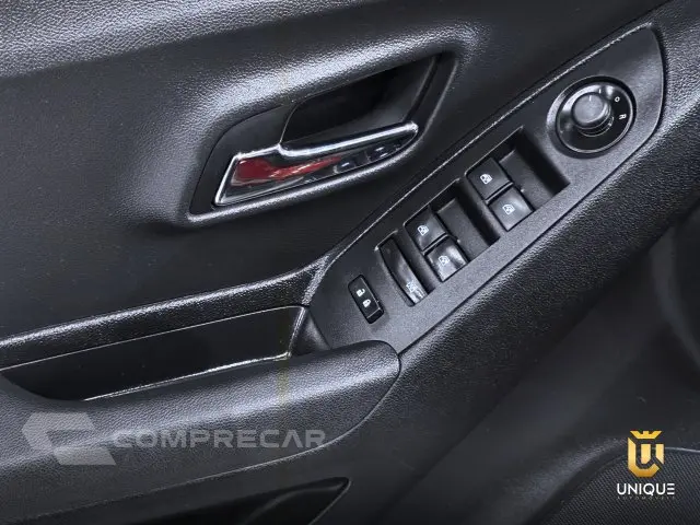 TRACKER - 1.4 16V TURBO LT AUTOMÁTICO