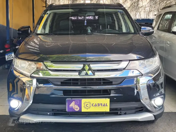 OUTLANDER 2.0 16V 160cv Aut.