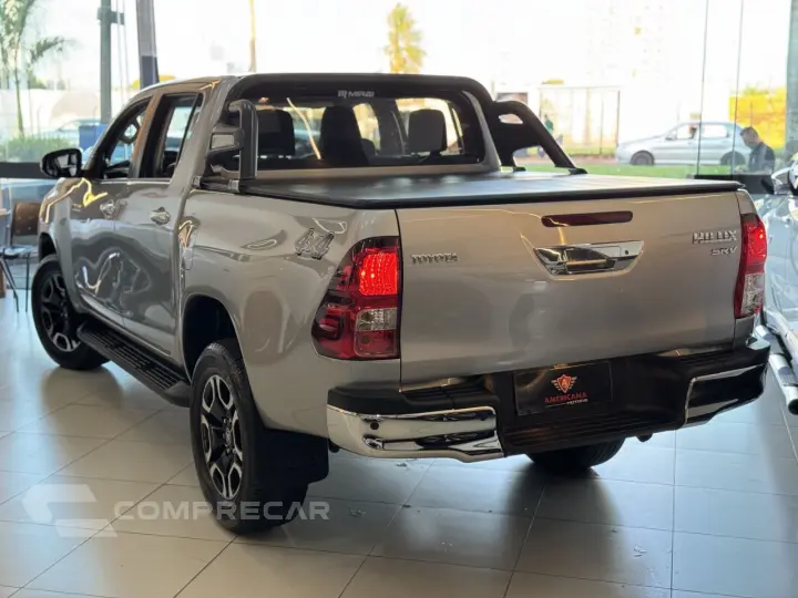 Hilux Caminhonete 2.8 16V SRV 4X4 DIESEL CABINE DUPLA AUTOMÁ