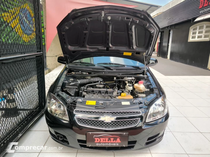 CELTA 1.0 MPFI LT 8V