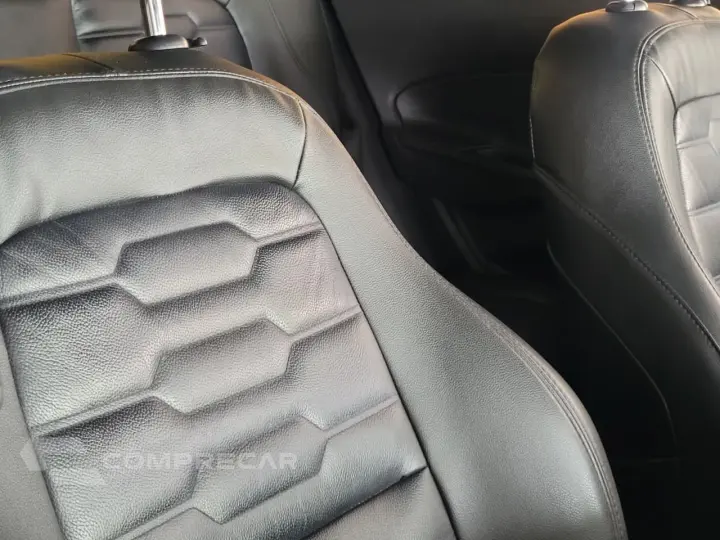 ONIX HATCH ADVANTAGE 1.4 8V Flex 5p Aut.