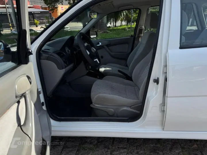 Gol 1.6 Mi/ Power 1.6 Mi 4p