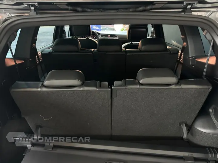TIGUAN Allspac R-Line 300 TSI 2.0