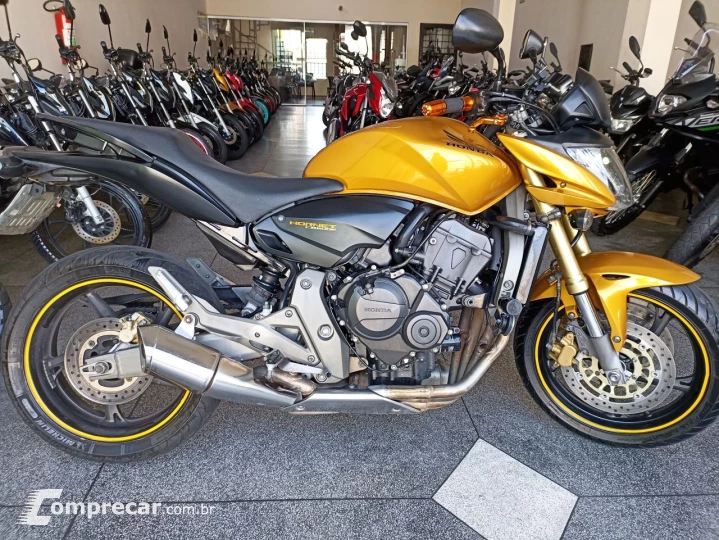 CB 600F HORNET