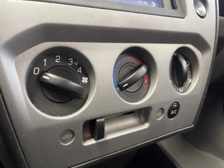 FIESTA 1.6 ROCAM SEDAN 8V FLEX 4P MANUAL