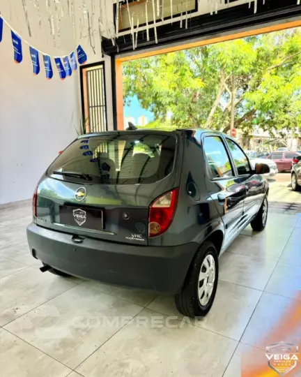 CELTA 1.0 MPFI Life 8V