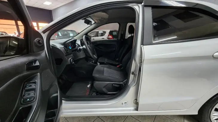 Ka+ Sedan 1.0 SE/SE PLUS TiVCT Flex 4p