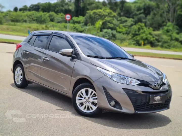 YARIS 1.3 16V FLEX XL MANUAL