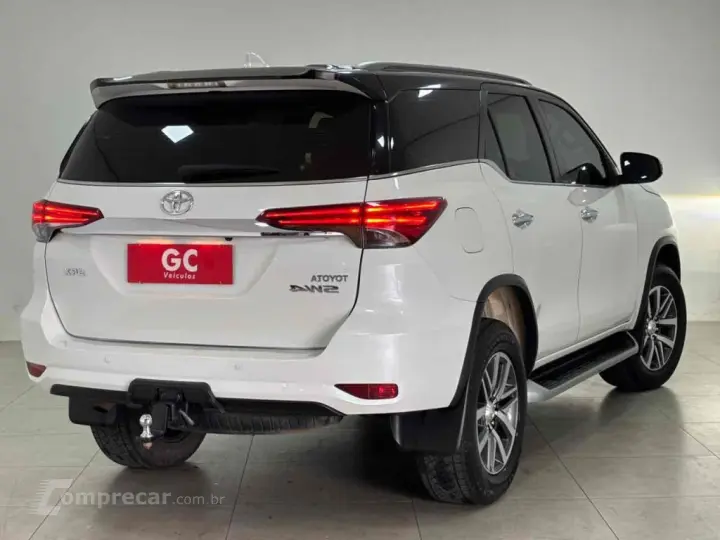 HILUX SW4 2.8 SRX 4X4 16V TURBO INTERCOOLER DIESEL 4P AUTOMÁ