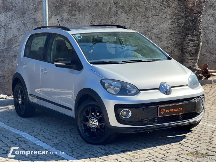 CROSS UP 1.0 MPI 12V FLEX 4P MANUAL