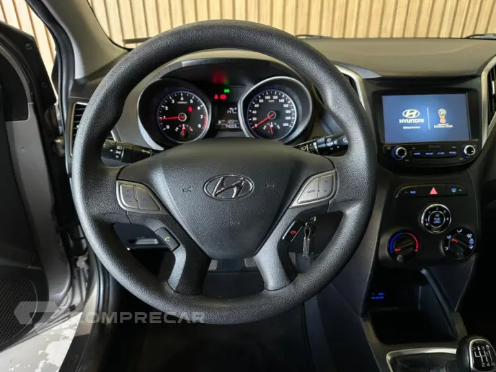 HB20 1.0 COMFORT PLUS 12V TURBO FLEX 4P MANUAL