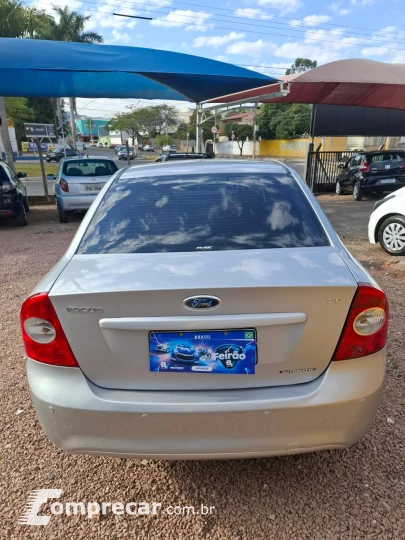 Focus Sedan