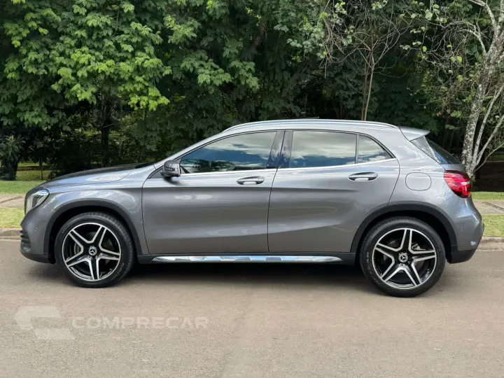 GLA 250 2.0 CGI Sport 7g-dct