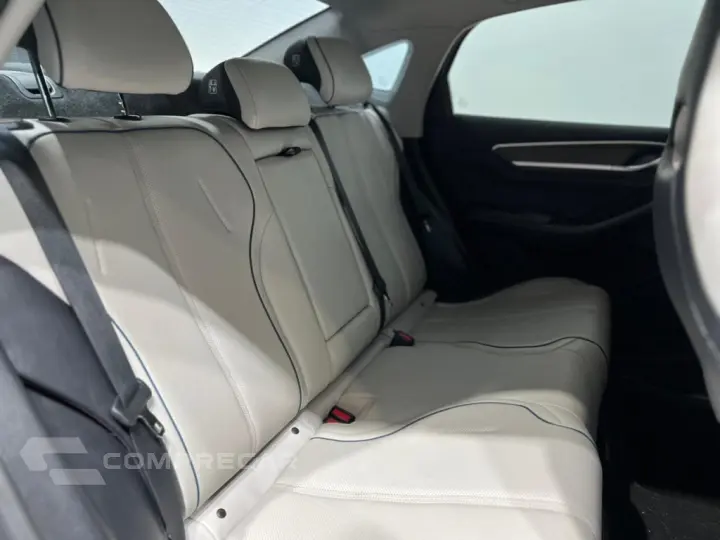 KING 1.5 DM-I PHEV GS AUTOMÁTICO