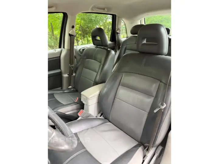 PT CRUISER 2.4 LIMITED EDITION 16V GASOLINA 4P AUTOMÁTICO