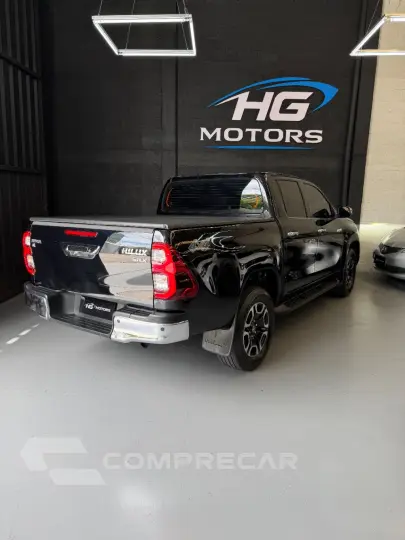 Hilux CD SRX 4x4 2.8 TDI 16V Diesel Aut.