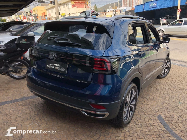 T-Cross 1.4 250 Tsi Total Flex Highline Automático