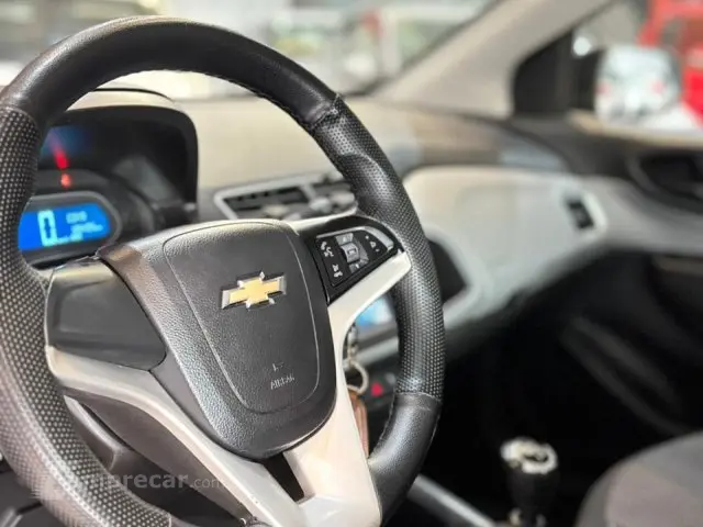 ONIX - 1.4 MPFI LT 8V 4P MANUAL