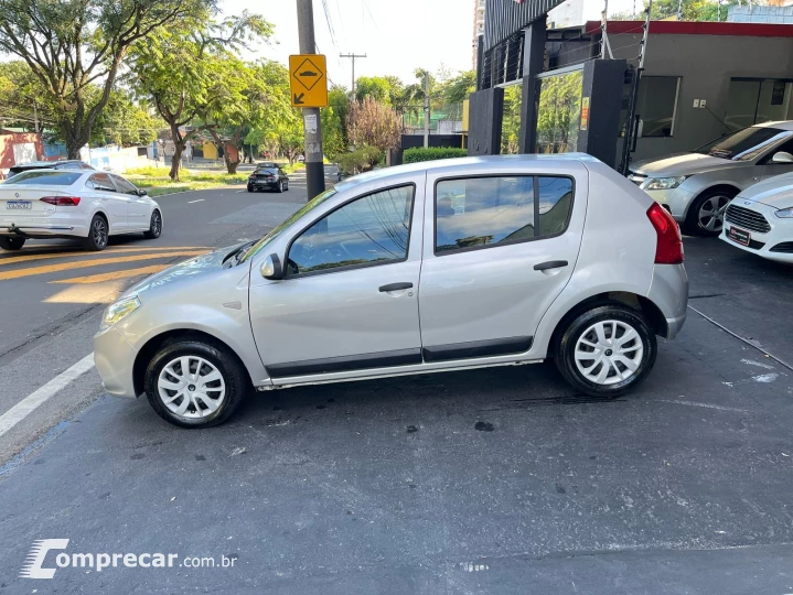 SANDERO Expression Hi-Flex 1.6 8V 5p