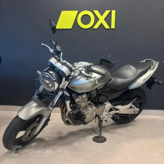 CB 600F HORNET