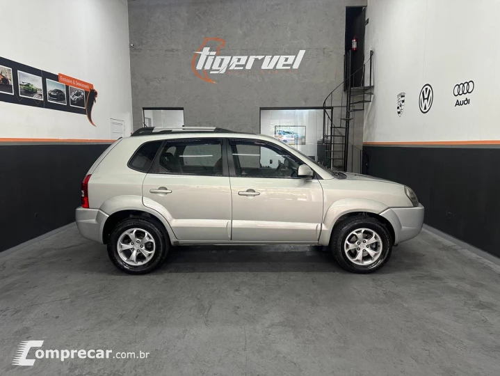 TUCSON 2.0 MPFI GLS 16V 143cv 2WD