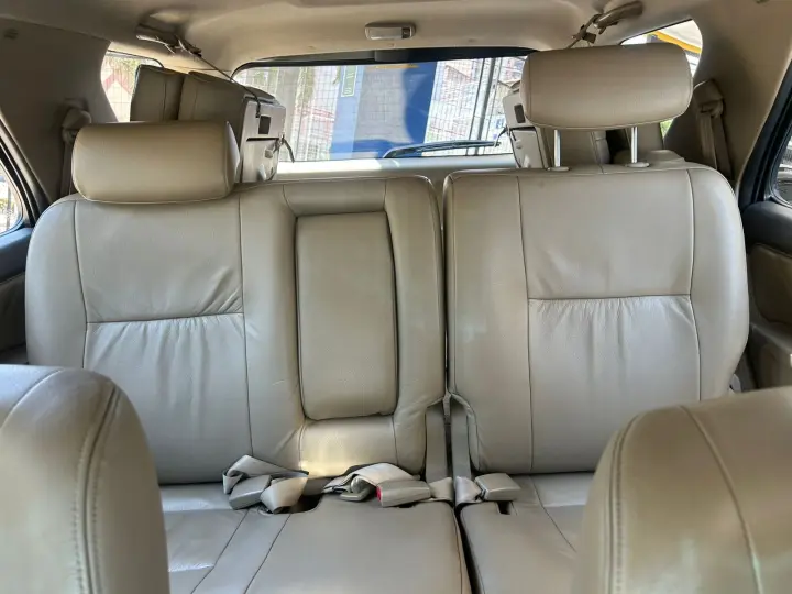 Hilux SW4 SRV D4-D 4x4 3.0 TDI Dies. Aut