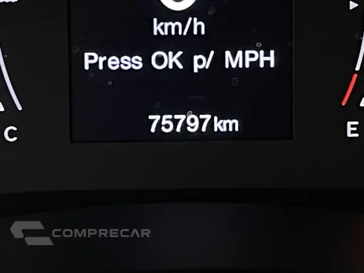 RENEGADE 1.8 16V FLEX LONGITUDE 4P AUTOMÁTICO