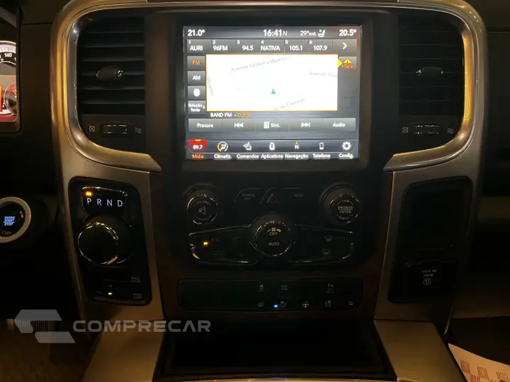 Classic 5.7 V8 32V 4P HEMI LARAMIE AUTOMÁTICO