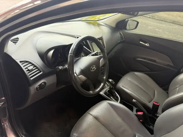 HB20S - 1.6 PREMIUM 16V 4P AUTOMÁTICO