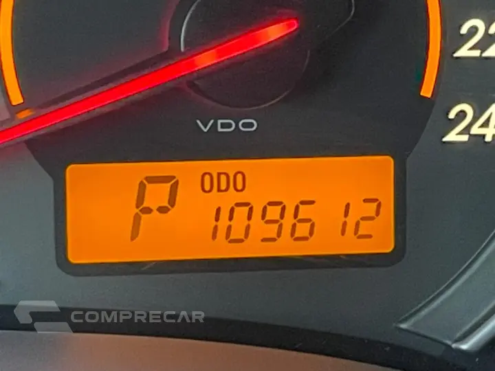 COROLLA 1.8 GLI 16V FLEX 4P AUTOMÁTICO