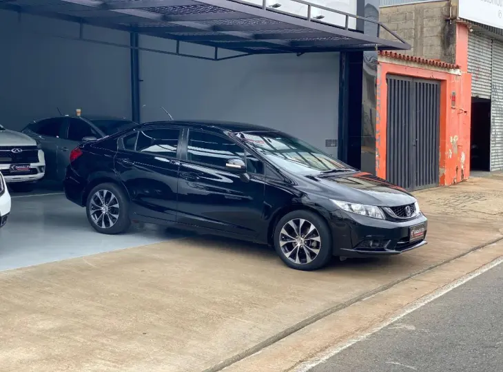 Civic Sedan LXR 2.0 Flexone 16V Aut. 4p