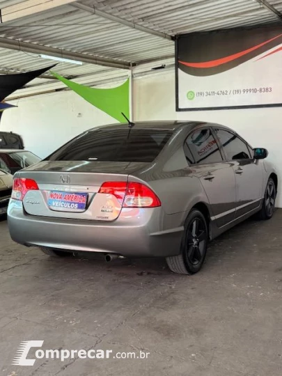 Civic Sedan LXS 1.8/1.8 Flex 16V Aut. 4p