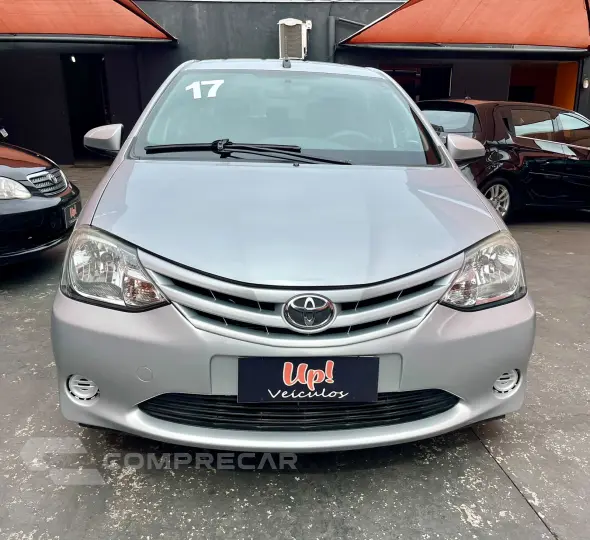 ETIOS 1.5 XS Sedan 16V