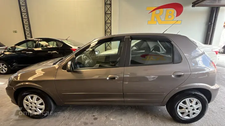 CELTA 1.0 MPFI LT 8V