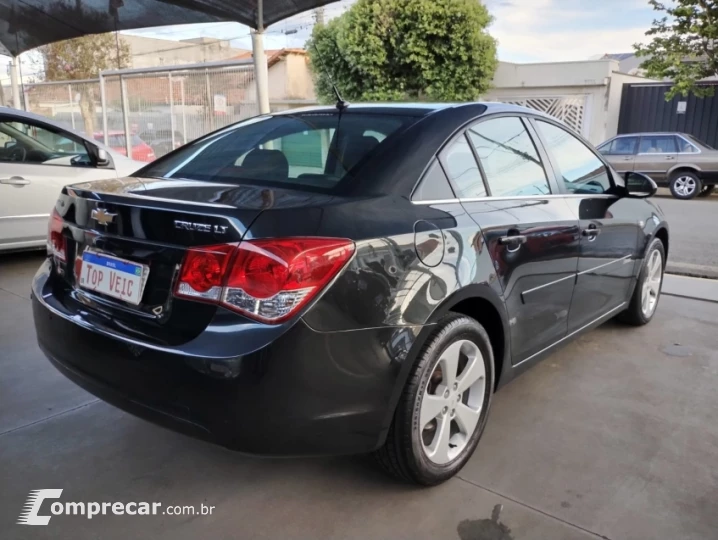 CRUZE 1.8 LT 16V