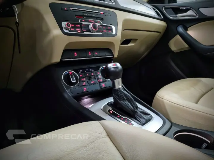 Q3 1.4 TFSI AMBIENTE GASOLINA 4P S TRONIC