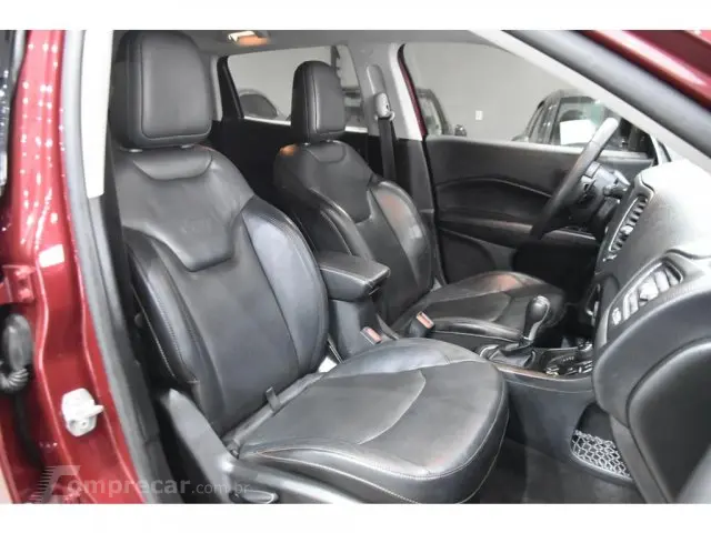 COMPASS - 2.0 16V LONGITUDE 4X4 AUTOMÁTICO