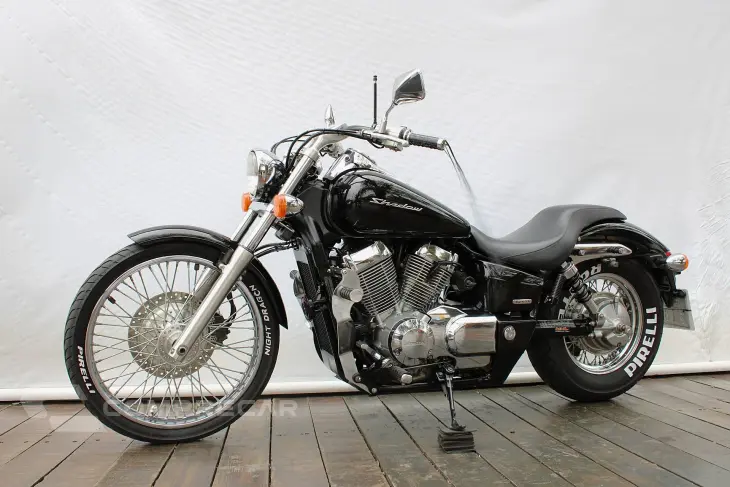 HONDA SHADOW 750