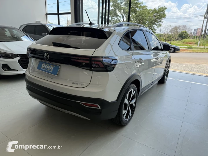 Nivus 1.0 4P FLEX 200 TSI HIGHLINE TURBO AUTOMÁTICO