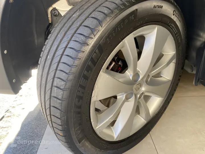 SANDERO 1.6 16V SCE Stepway