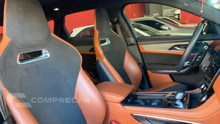 JAGUAR F-PACE 5.0 V8 SUPERCHARGED SVR AWD