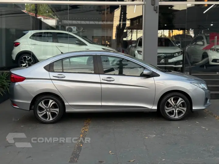 CITY Sedan LX 1.5 Flex 16V 4p Aut.