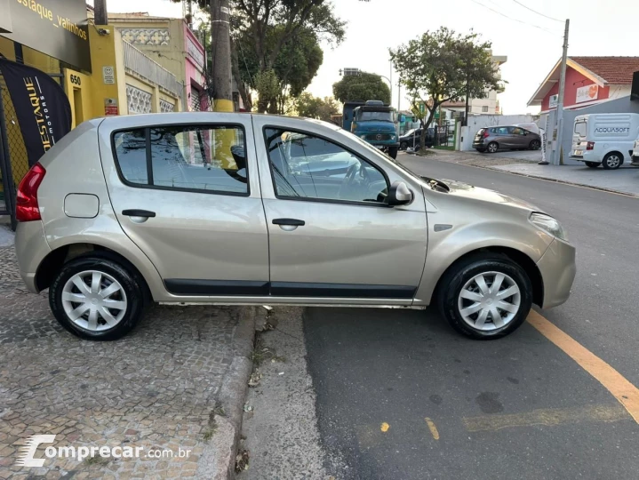 SANDERO Expression Hi-Flex 1.6 8V 5p